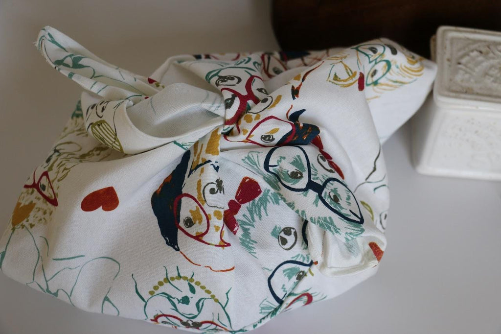 Handmade Sourdough Bread Bag: Keep Your Loaves Fresh in Style! | Hipster Dogs