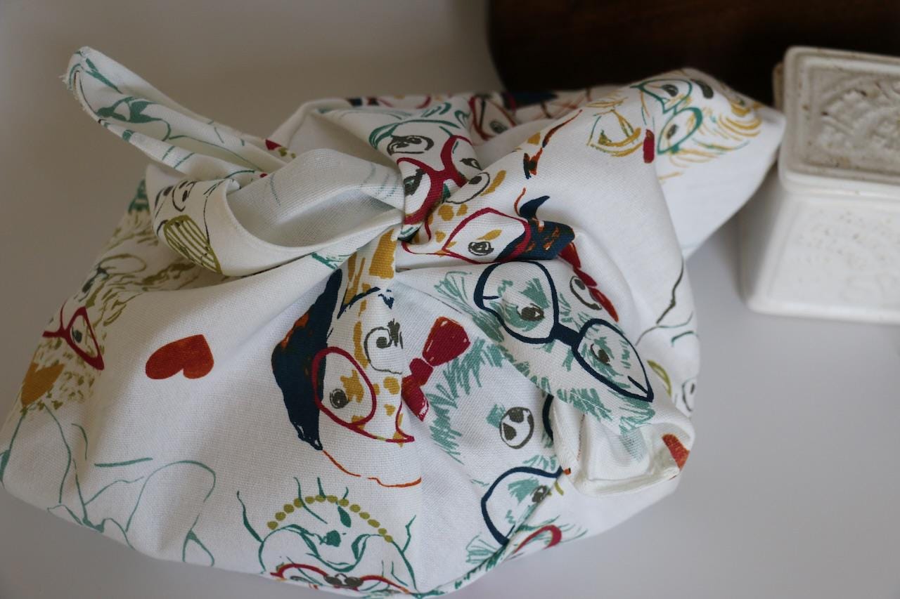 Handmade Sourdough Bread Bag: Keep Your Loaves Fresh in Style! | Hipster Dogs